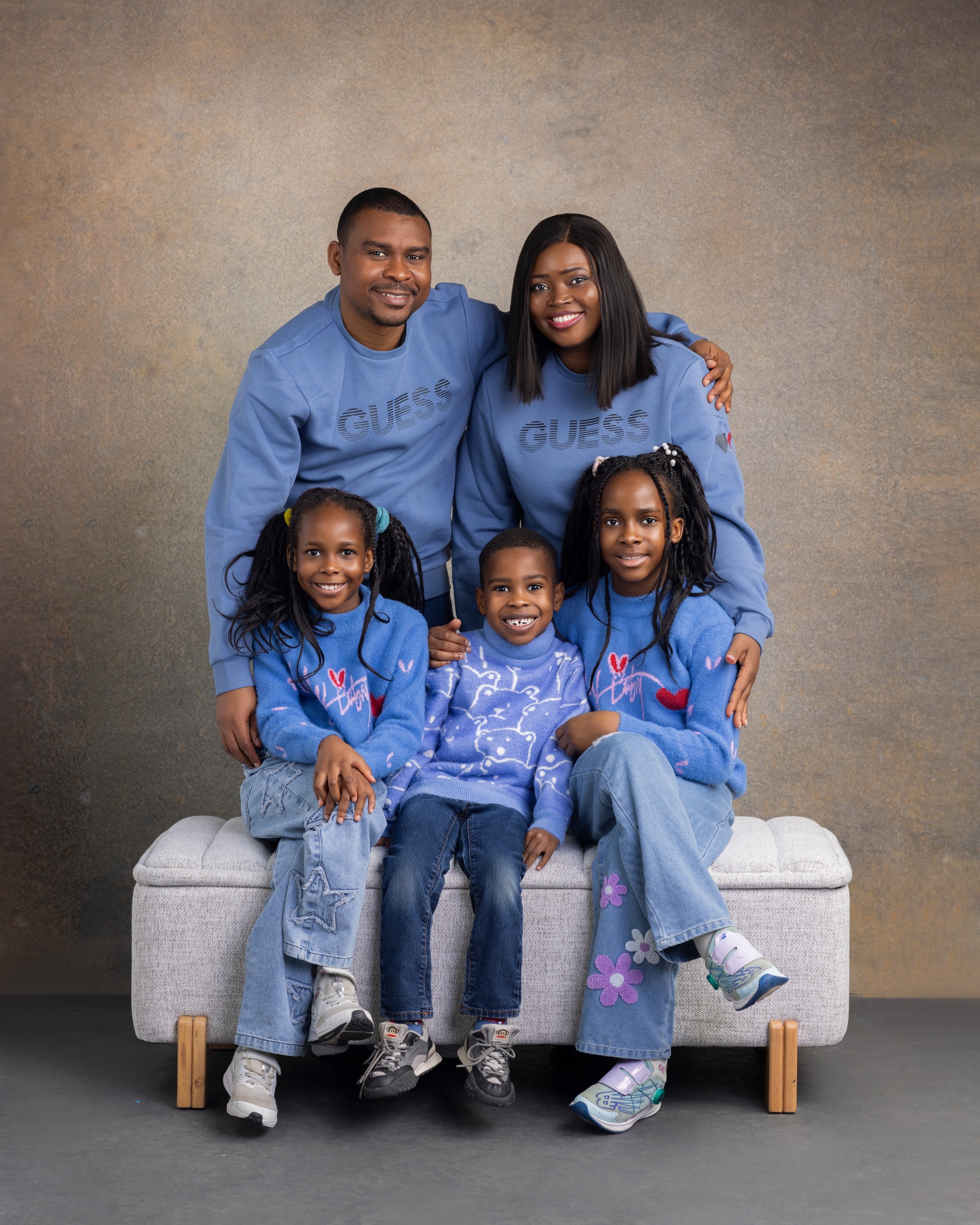 Family photography frame 10